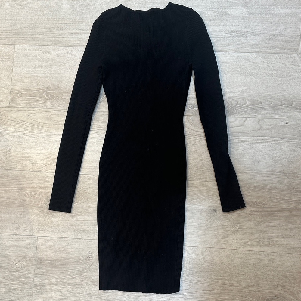 Elegant Black Long Sleeve Sweater Dress - Picture 2 of 2